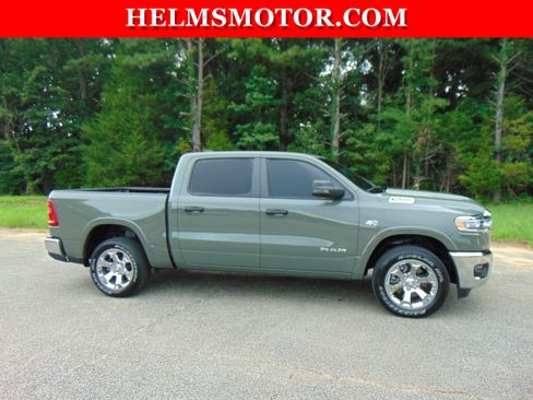 Certified 2026 RAM 1500 Big Horn AWD/4WD image 14