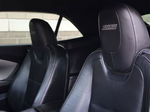 Used 2011 Chevrolet Camaro SS w/ RS Package RWD image 23