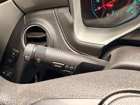 Used 2014 Chevrolet Camaro LS RWD image 22