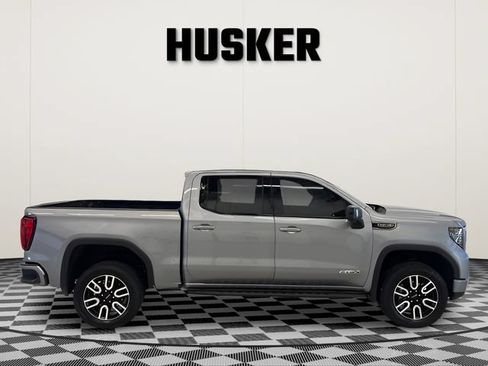 Certified 2025 GMC Sierra 1500 AT4 w/ AT4 Premium Package AWD/4WD image 2