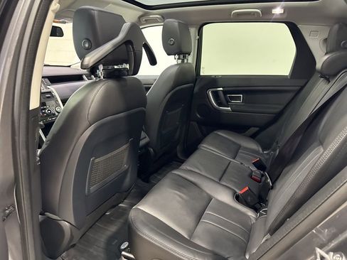 Used 2019 Land Rover Discovery Sport HSE AWD/4WD image 36