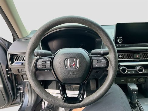 Used 2025 Honda Civic LX image 11