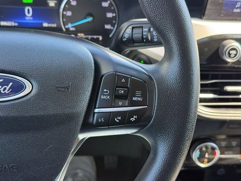 Used 2022 Ford Escape SE FWD image 20