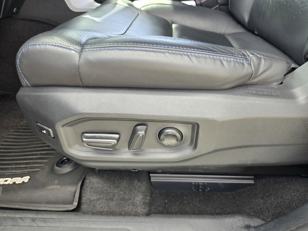 Used 2023 Toyota Tundra Platinum AWD/4WD image 16