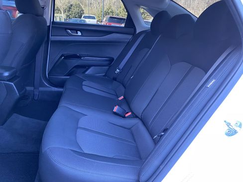 Used 2022 Kia K5 LX image 33