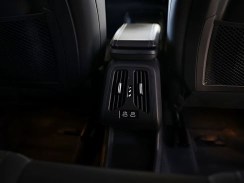 Used 2023 BMW X1 xDrive28i w/ Convenience Package image 54