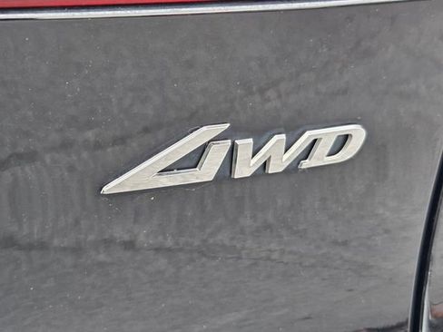 Used 2024 Genesis GV70 2.5T w/ Sport Prestige Package AWD/4WD image 36