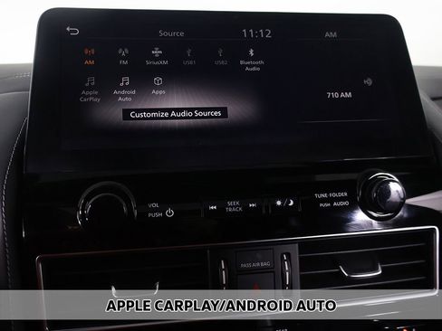 Used 2024 INFINITI QX80 Sensory AWD/4WD image 11