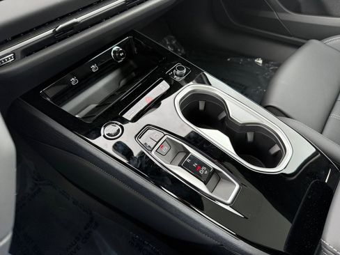 New 2026 Audi A6 Premium Plus AWD/4WD image 13