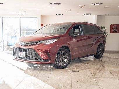 Used 2025 Toyota Sienna XSE