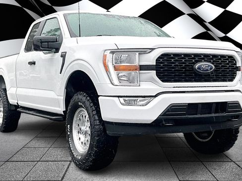 Used 2022 Ford F150 XL w/ STX Appearance Package image 11