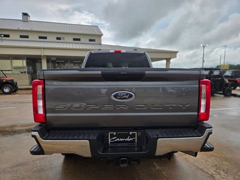 Certified 2025 Ford F250 XLT AWD/4WD image 6