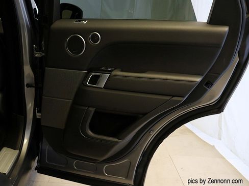 Used 2022 Land Rover Range Rover Sport HSE Silver Edition image 32