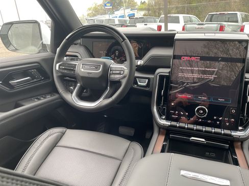 New 2026 GMC Yukon XL Denali image 27