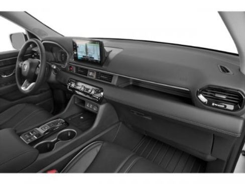 Used 2025 Honda Pilot Elite image 18