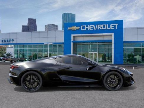 New 2026 Chevrolet Corvette Z06 w/ Z07 Performance Package RWD image 5