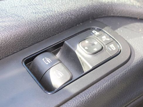 Used 2022 Mercedes-Benz Sprinter 1500 image 44