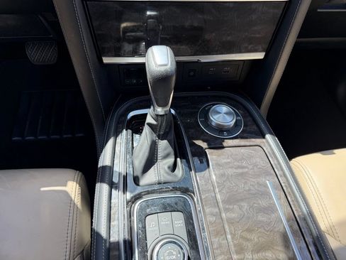 Used 2023 Nissan Armada Platinum w/ Captain's Chairs Package AWD/4WD image 29