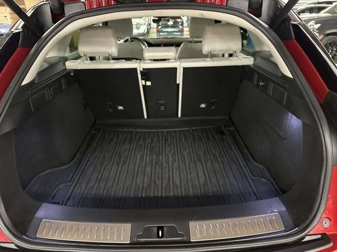 Used 2020 Land Rover Range Rover Velar R-Dynamic S AWD/4WD image 12
