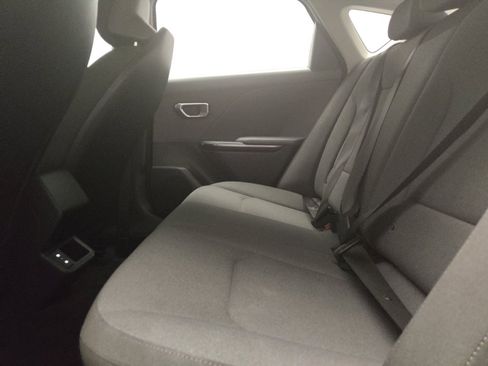 Used 2025 Kia K4 FWD image 18