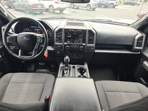 Used 2017 Ford F150 XLT w/ Equipment Group 302A Luxury image 15