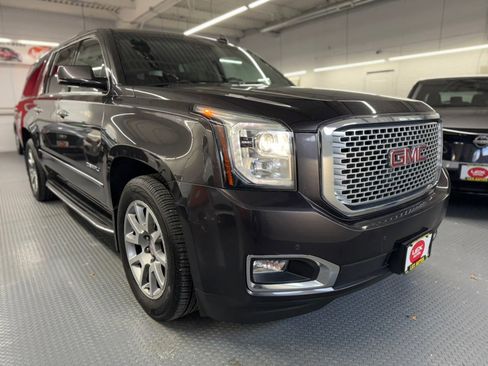 Used 2017 GMC Yukon XL Denali w/ Open Road Package image 4