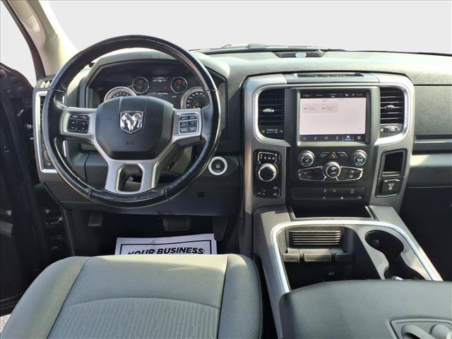 Used 2022 RAM 1500 Classic SLT w/ Electronics Convenience Group AWD/4WD image 33