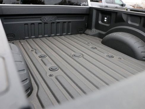 New 2026 Ford F250 Lariat w/ Black Appearance Package image 9