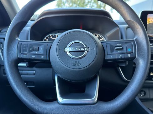 Certified 2024 Nissan Rogue SV image 26