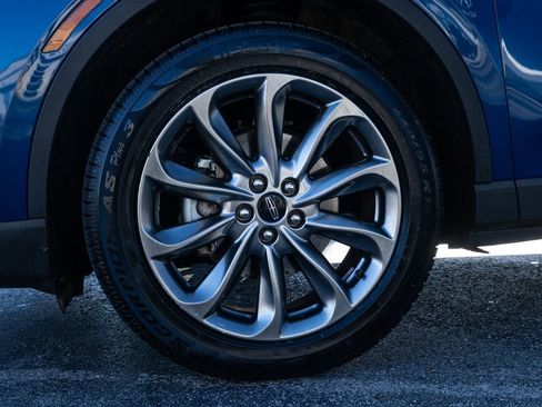 Used 2020 Lincoln Corsair AWD w/ Premium Package image 10