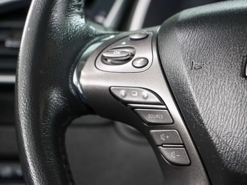 Used 2023 Nissan Murano SV w/ SV Midnight Edition Package FWD image 13