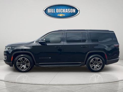 Used 2022 Jeep Wagoneer Series III w/ Flexible Seating Group image 4