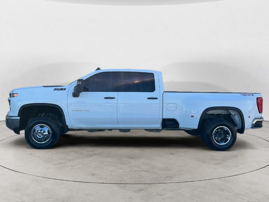 Used 2024 Chevrolet Silverado 3500 W/T w/ WT Convenience Package AWD/4WD image 12