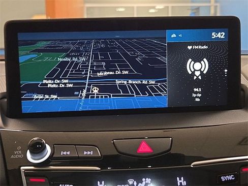 Certified 2024 Acura RDX w/ Technology Package image 18