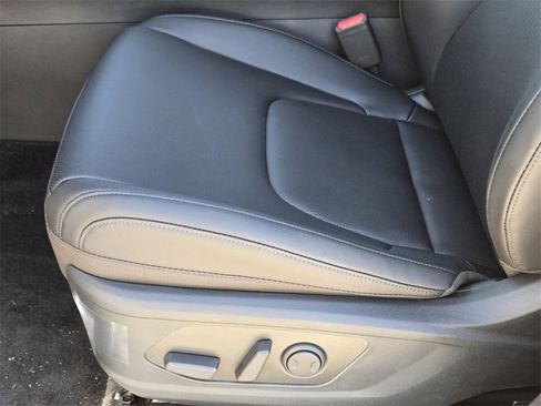 New 2026 Kia Sportage EX image 17