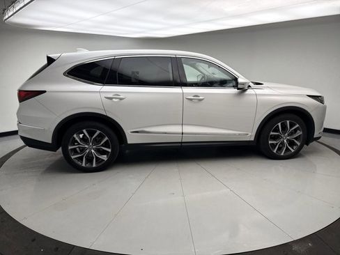 Used 2023 Acura MDX SH-AWD w/ Technology Package image 6