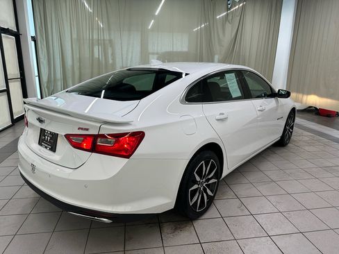 Used 2025 Chevrolet Malibu RS FWD image 5