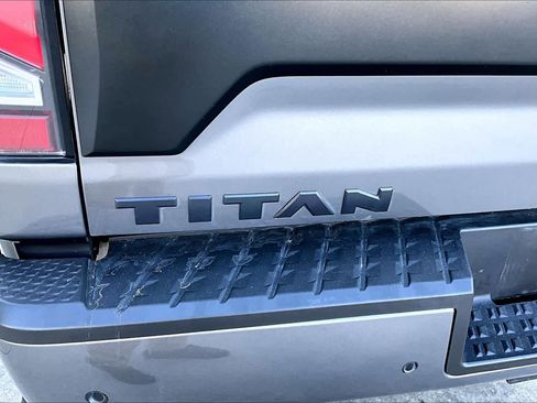 Certified 2021 Nissan Titan PRO-4X w/ Pro-4x Utility Package image 29