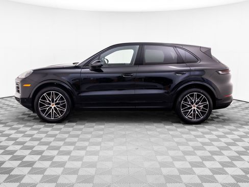 New 2026 Porsche Cayenne AWD/4WD image 2