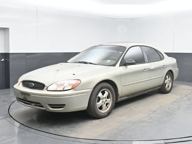 Used 2006 Ford Taurus SE FWD image 10