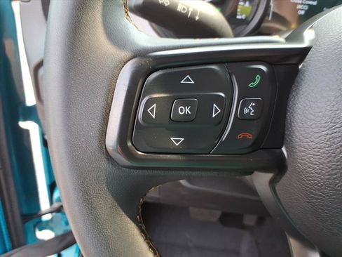 Used 2024 Jeep Wrangler Unlimited AWD/4WD image 25