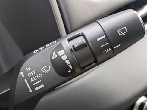 New 2026 Mitsubishi Outlander SE image 29