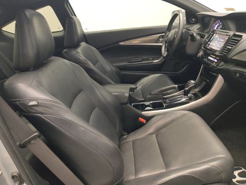 Used 2017 Honda Accord EX-L image 21