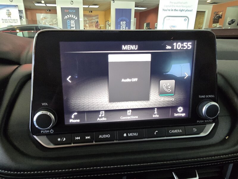Used 2025 Nissan Rogue SV FWD image 26