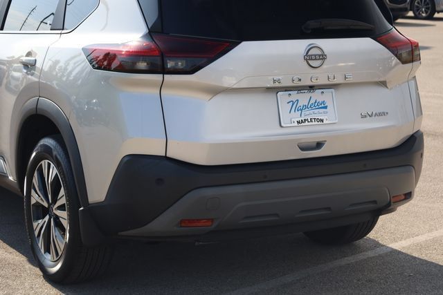 Used 2023 Nissan Rogue SV AWD/4WD image 7