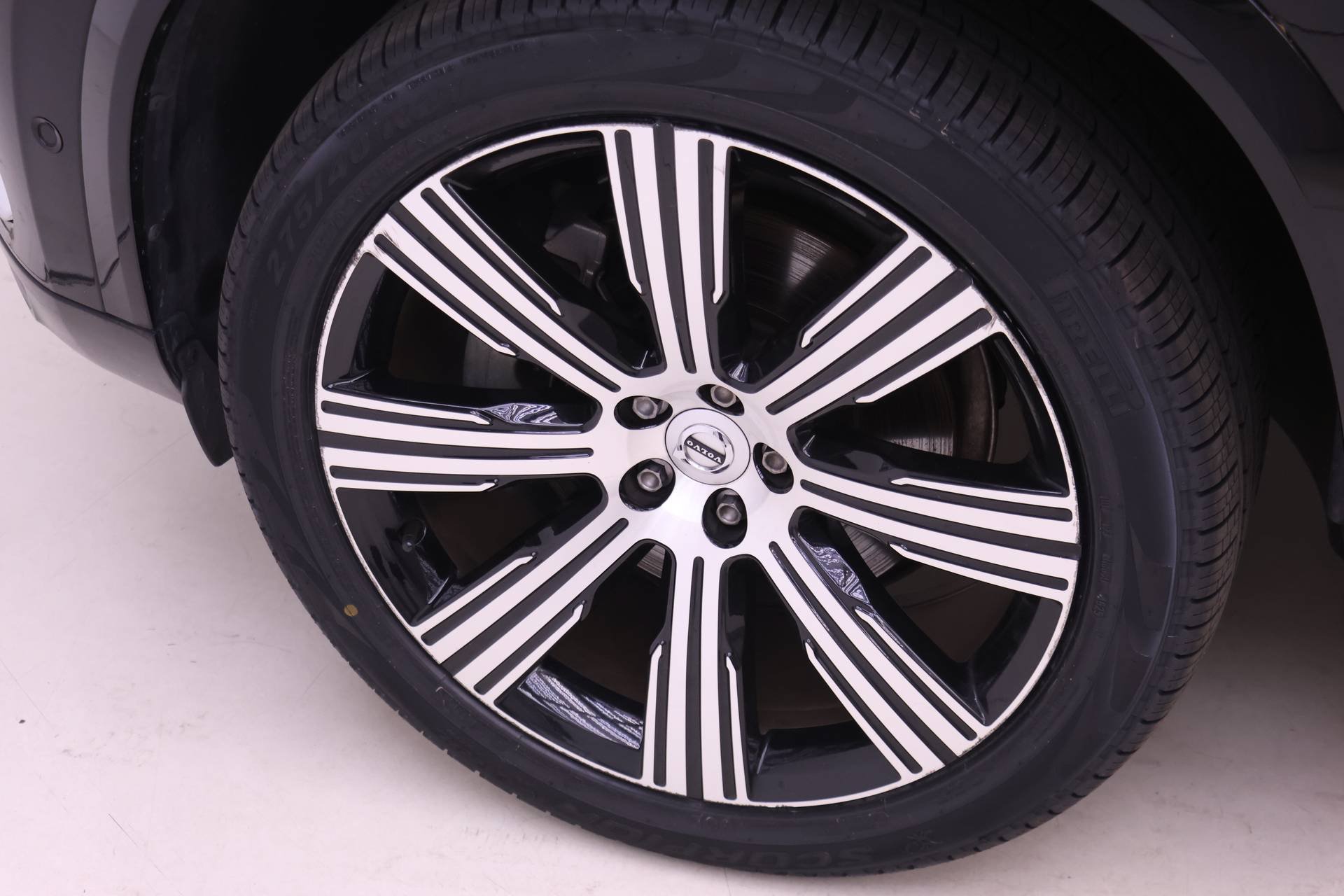 Certified 2023 Volvo XC90 B6 Ultimate AWD/4WD image 23