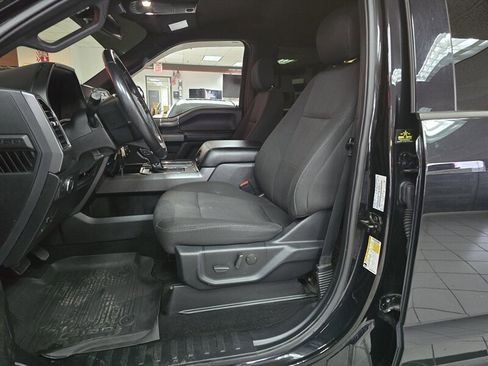 Used 2019 Ford F150 XLT w/ Equipment Group 302A Luxury image 8