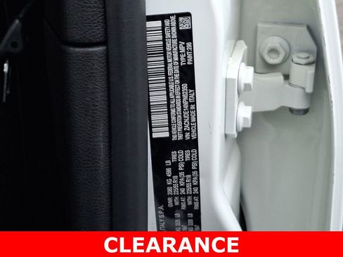 Used 2022 Jeep Renegade Altitude w/ Convenience Group image 29