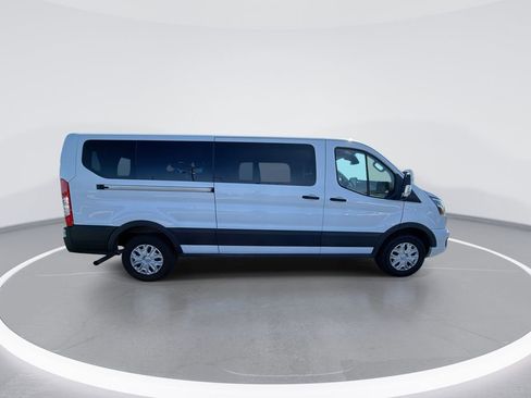 Used 2023 Ford Transit 350 XLT image 9