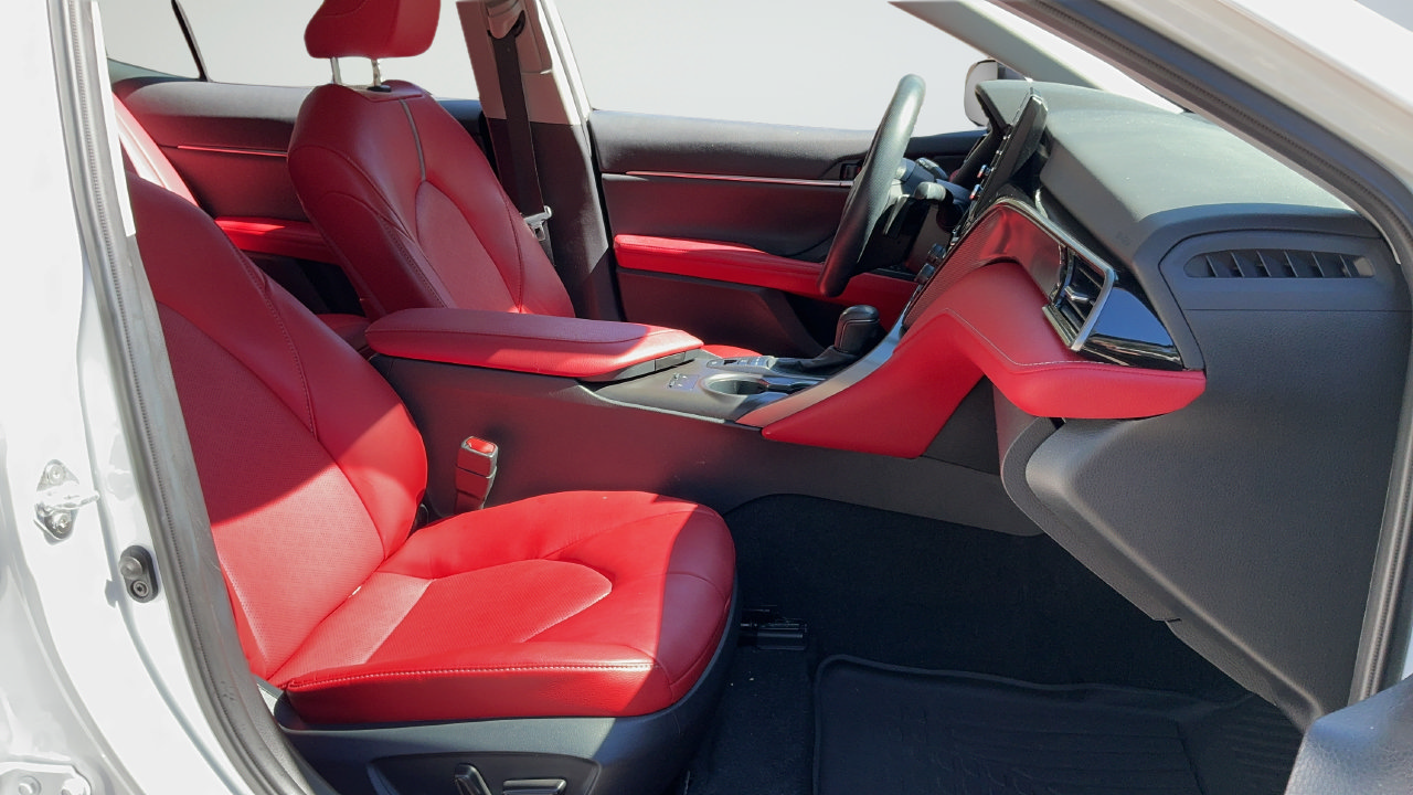 Used 2024 Toyota Camry XSE FWD image 19